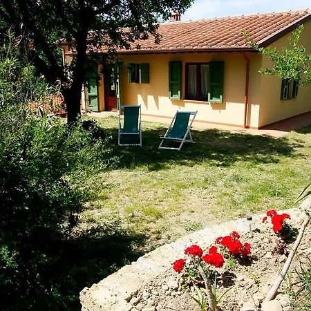Villa Con Piscina 10 Posti Letto, L'oliveta Di Rivalto *