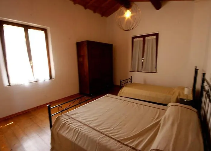 Con Piscina 10 Posti Letto, L'oliveta Di Rivalto Villa Chianni